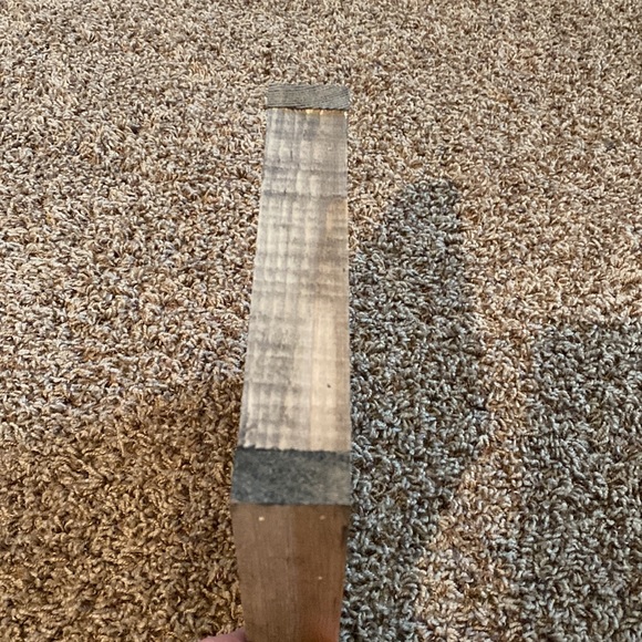 Jelly Bird Signs “Be Kind” wood painted sign - like new - Picture 3 of 4